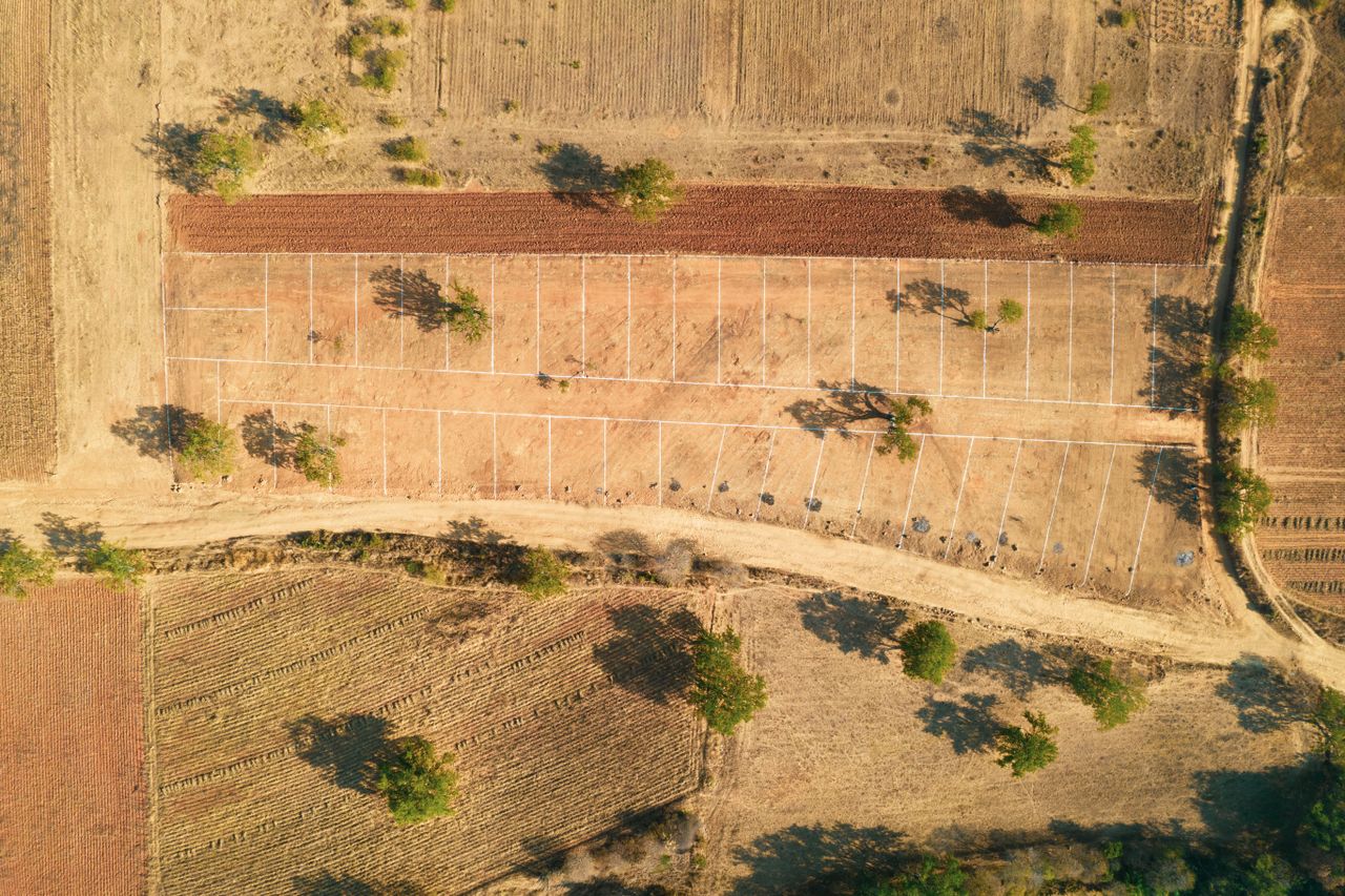 Corner Plot near Airport